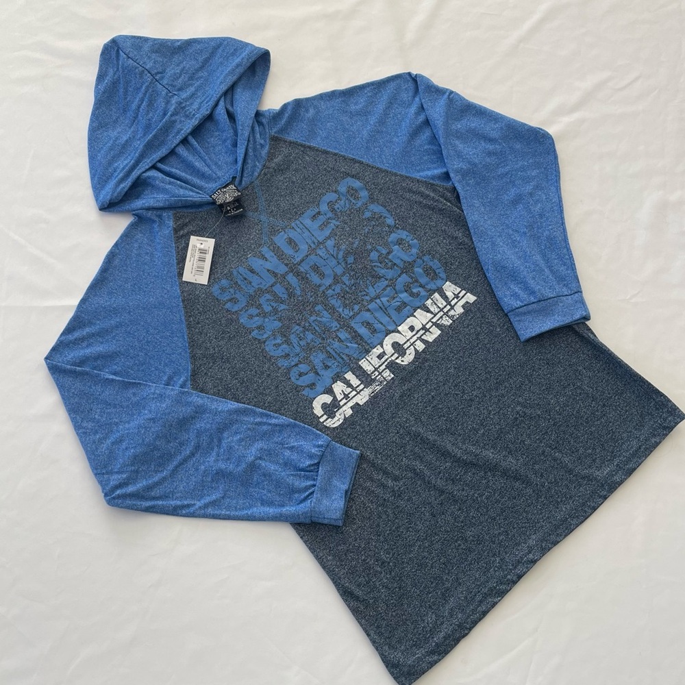 NEW with tags long sleeve women’s hooded tee shirt San Diego L